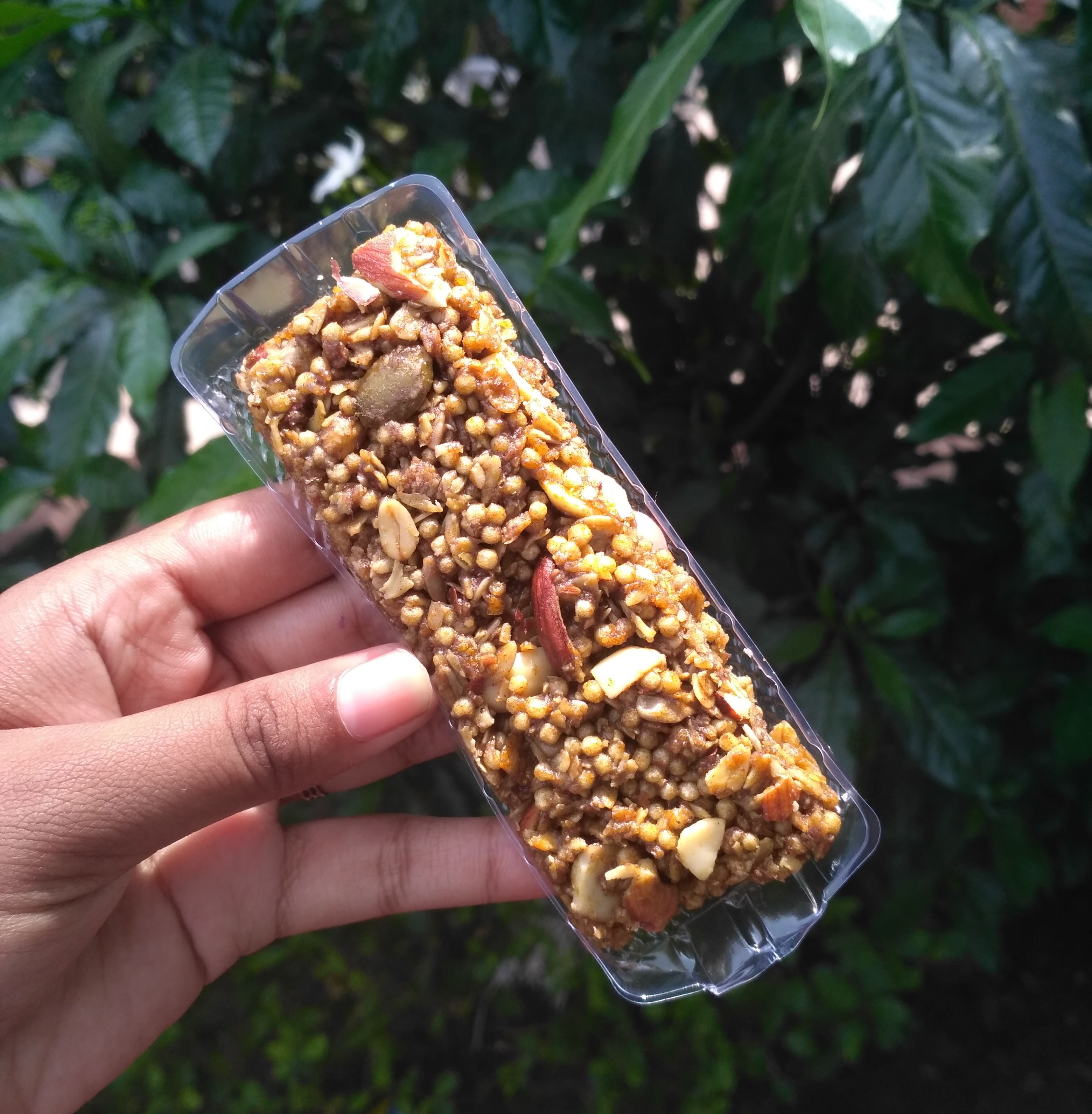 EAT Anytime - Energy Bars Bambaiya Chaat Review