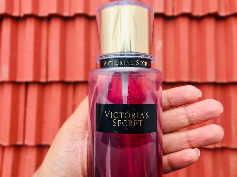 Victoria's Secret Pure Seduction Body Mist Review