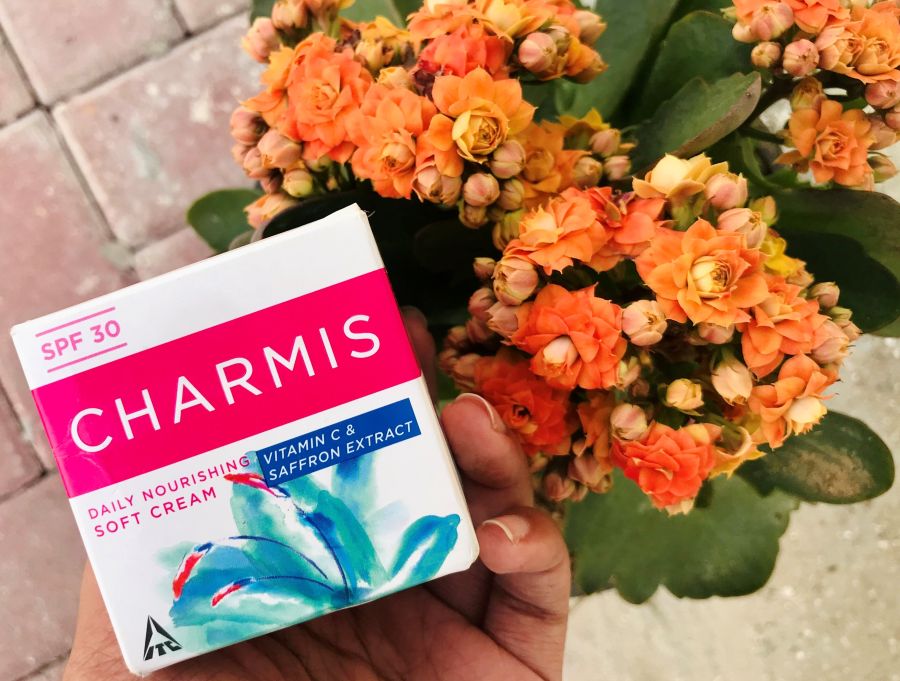 Charmis Daily Nourishing Soft Cream SPF 30 Review