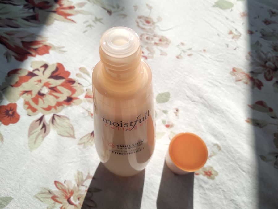 ETUDE HOUSE Moistfull Collagen Emulsion