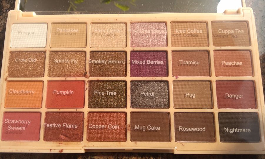 Makeup Revolution Soph X Eyeshadow Palette