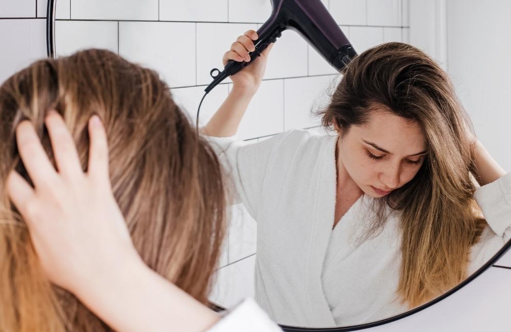 how to blow dry hair without frizz